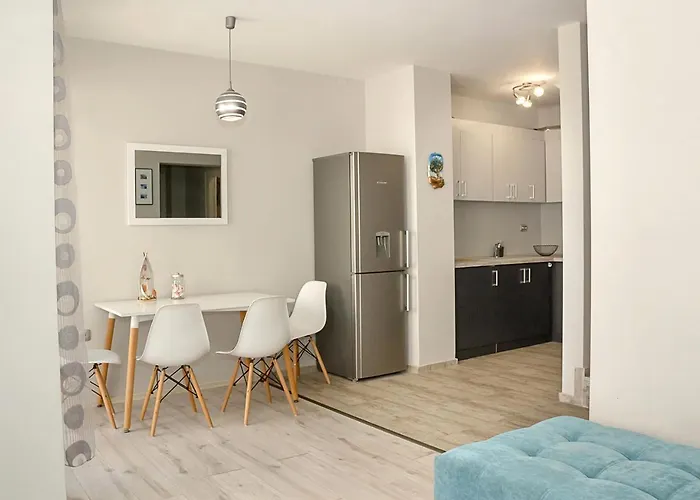 ~ The Blue ~ 1bd Flat Near Asparuhovo Sea Garden * Varna